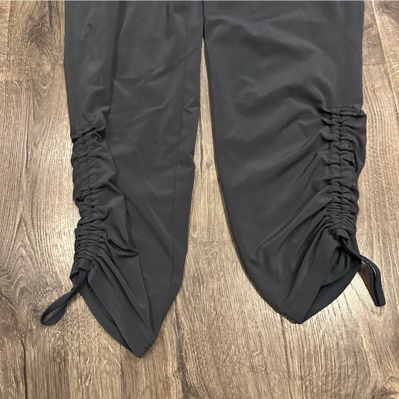 Athleta Track Pants Women’s Size 6 Gray Tapered Ruched Pull On Casual Jogger - Picture 3 of 14